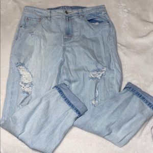Distressed Wild fable capris